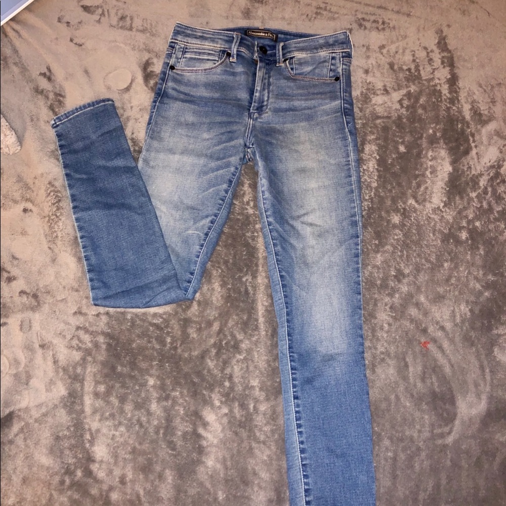 Abercrombie and Fitch jeans size 0